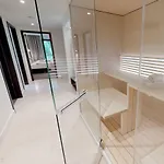 White Pearl 2.07 Apartment *