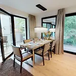 Apartment White Pearl 2.07